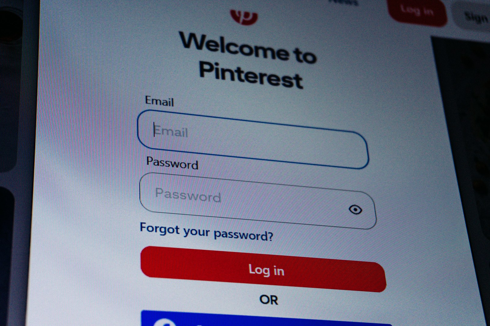 Welcome to pinterest login page with email and password fields